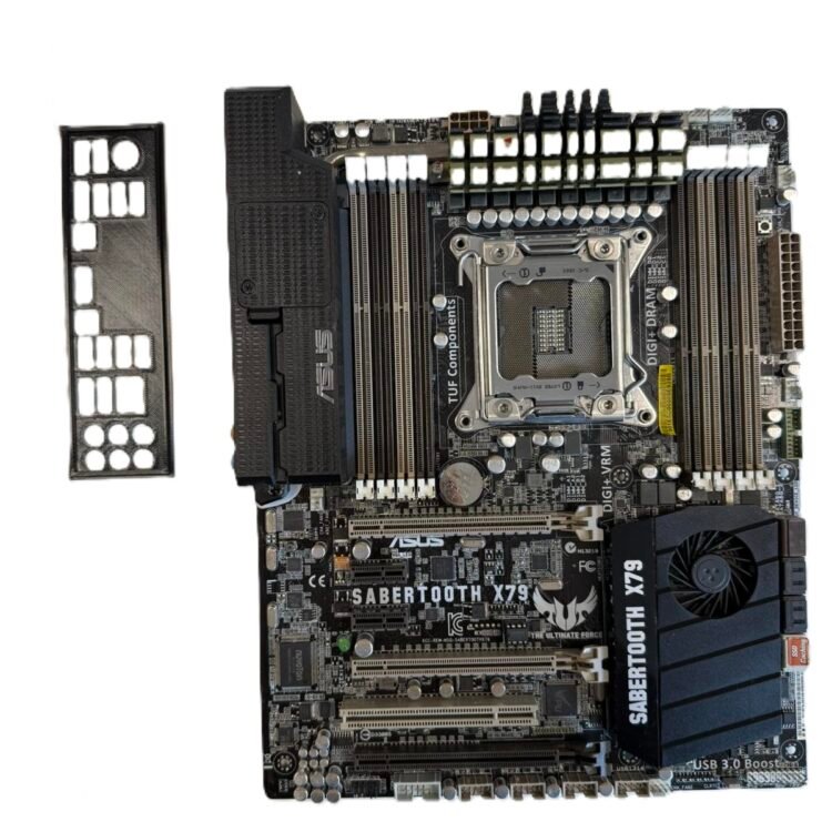 ASUS SABERTOOTH X79